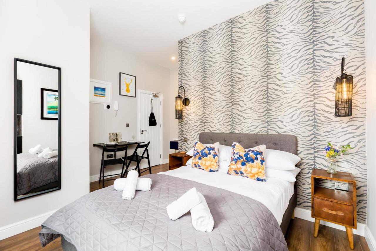 The Shirt Factory Apartment *